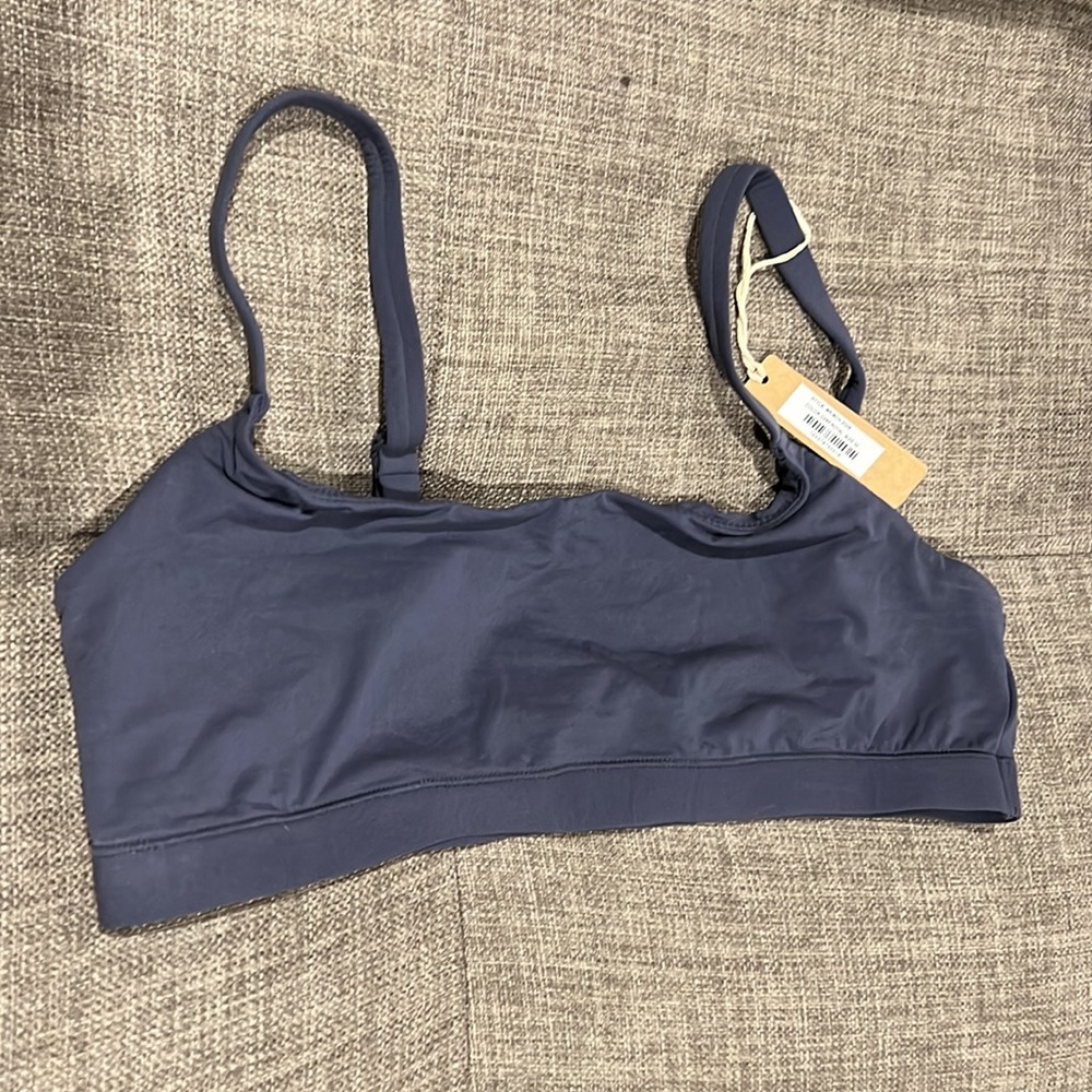 Skims Fit Everybody Scoop Neck Bralette - Picture 5 of 6